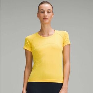 Lululemon Swiftly tech short sleeve Race length
